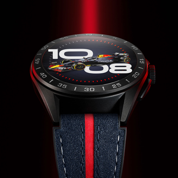 TAG Heuer Connected Calibre E4 Red Bull Watch SBR8A80.EB0365