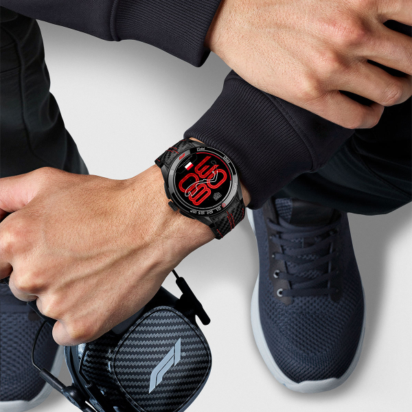 TAG Heuer Connected Calibre E5 x Formula 1Edition